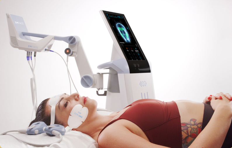 Woman receiving Emface non-surgical facial lifting treatment
